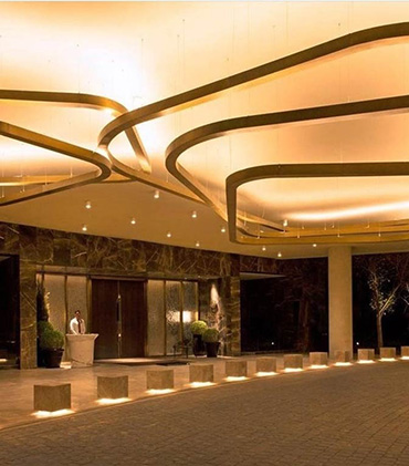 luxury apartments in DLF Camellias Gurgaon